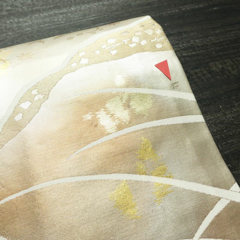 名古屋帯 太鼓柄 良品 正絹 木の葉・植物柄 名古屋仕立て なごや帯 リサイクル帯 帯 引箔 多色使い_画像3