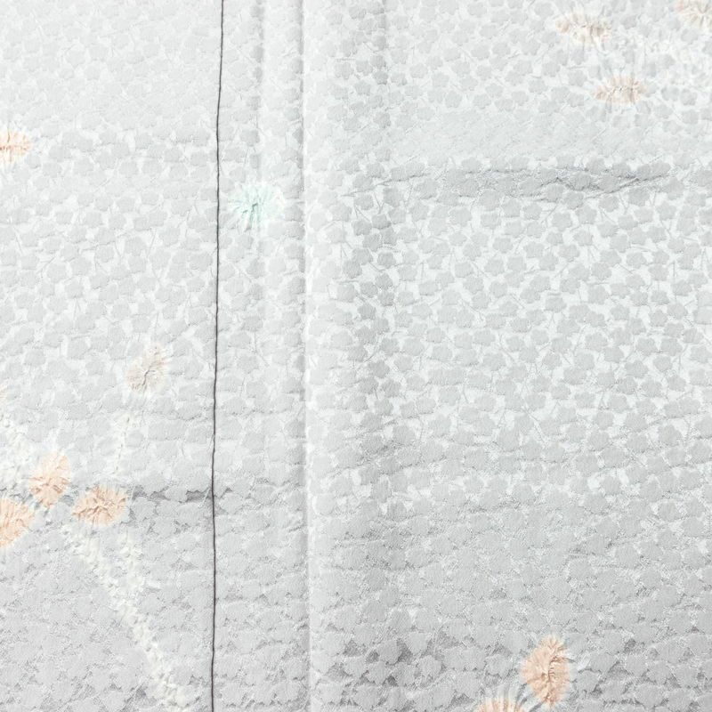 小紋 しつけ糸付き 絞り 正絹 木の葉・植物柄 袷仕立て 身丈155cm 裄丈62.5cm リサイクル着物 着物 紫・藤色_画像6