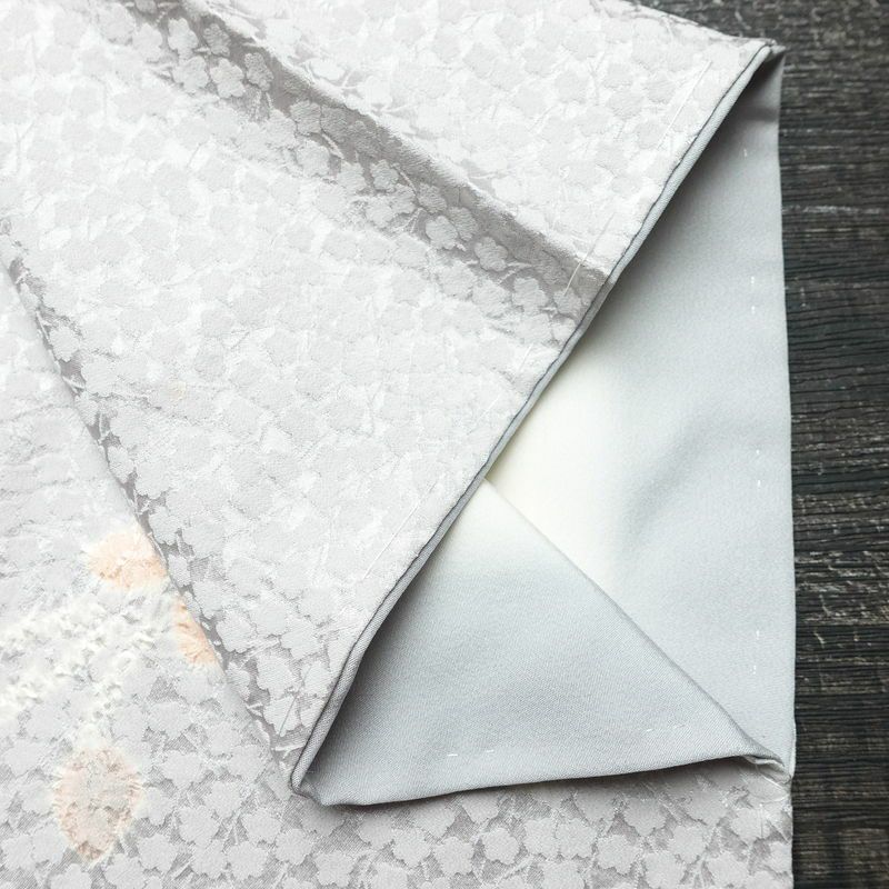 小紋 しつけ糸付き 絞り 正絹 木の葉・植物柄 袷仕立て 身丈155cm 裄丈62.5cm リサイクル着物 着物 紫・藤色_画像14