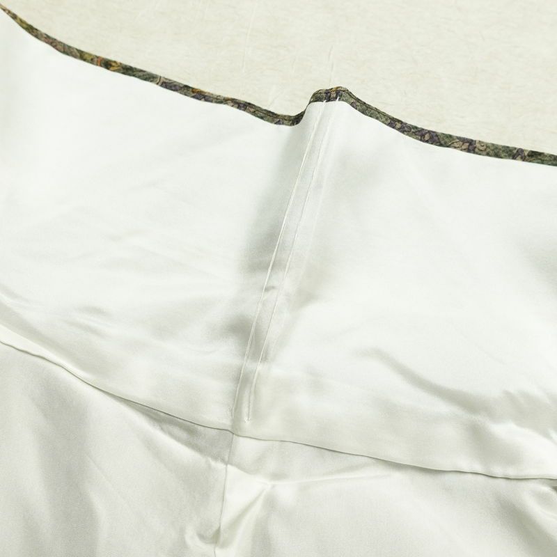 小紋 良品 縮緬 総柄 正絹 花柄 袷仕立て 身丈158cm 裄丈67cm リサイクル着物 着物 緑・うぐいす色_画像20