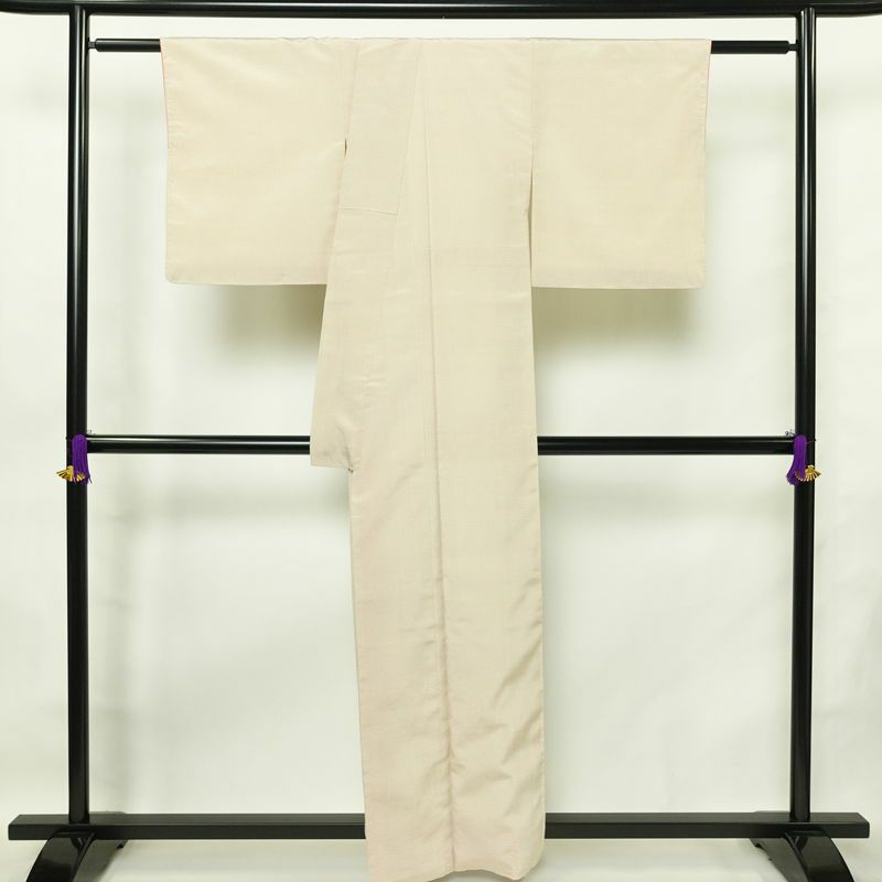 紬 しつけ糸付き 正絹 古典柄 袷仕立て 身丈158.5cm 裄丈65cm リサイクル着物 着物 クリーム_画像2