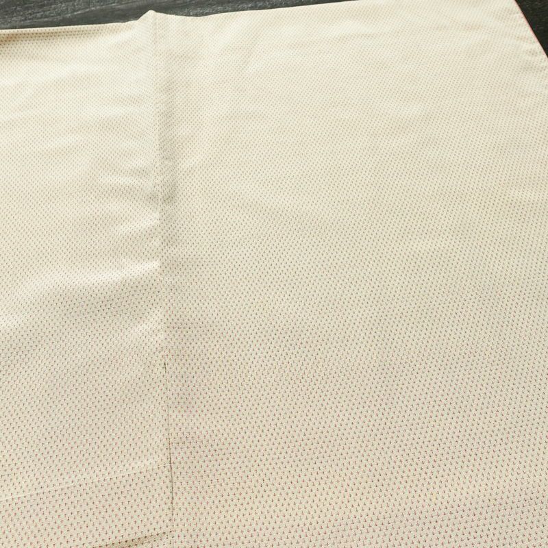 紬 しつけ糸付き 正絹 古典柄 袷仕立て 身丈158.5cm 裄丈65cm リサイクル着物 着物 クリーム_画像14