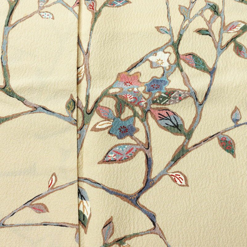 小紋 縮緬 総柄 正絹 木の葉・植物柄 袷仕立て 身丈157cm 裄丈65cm リサイクル着物 着物 ベージュ_画像6