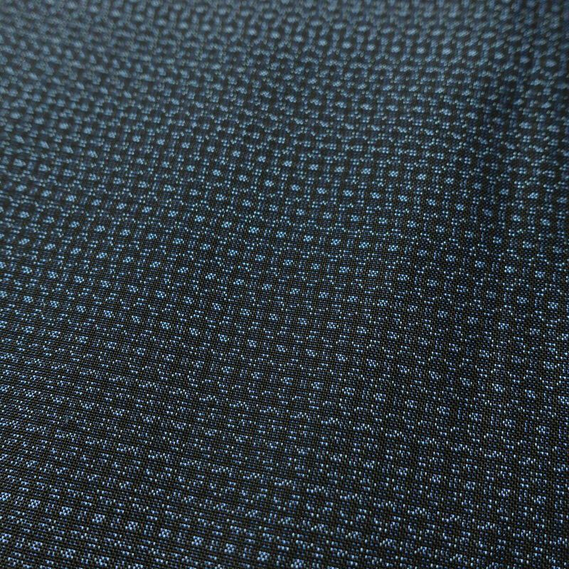 男性用 大島紬 着物 羽織 美品 しつけ糸付き アンサンブル 2点セット 正絹 亀甲柄 袷仕立て 身丈141cm 裄丈64.5cm リサイクル着物 着物 青・紺_画像8