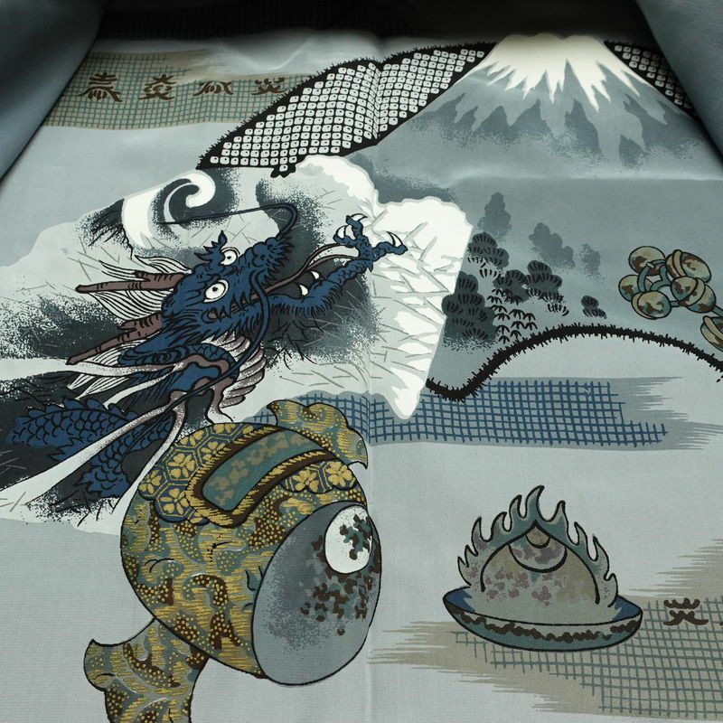 男性用 大島紬 着物 羽織 美品 しつけ糸付き アンサンブル 2点セット 正絹 亀甲柄 袷仕立て 身丈141cm 裄丈64.5cm リサイクル着物 着物 青・紺_画像20