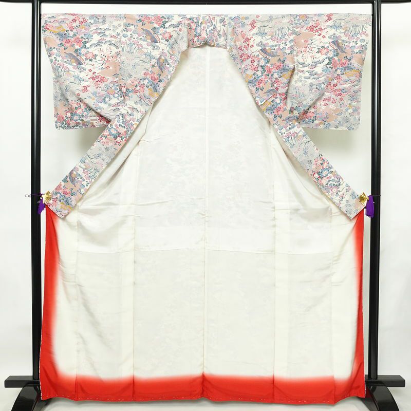 小紋 良品 しつけ糸付き 縮緬 正絹 花柄 袷仕立て 身丈162.5cm 裄丈66cm リサイクル着物 着物 金彩 多色使い_画像3