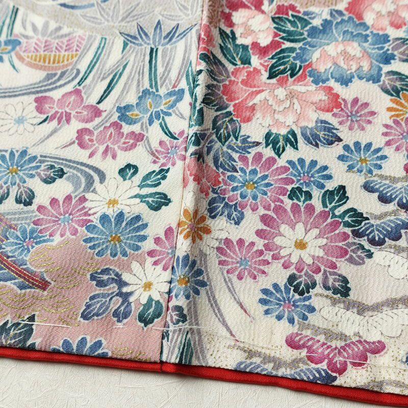 小紋 良品 しつけ糸付き 縮緬 正絹 花柄 袷仕立て 身丈162.5cm 裄丈66cm リサイクル着物 着物 金彩 多色使い_画像11