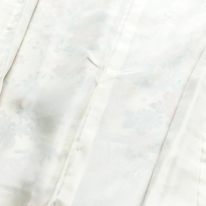 小紋 良品 しつけ糸付き 縮緬 正絹 花柄 袷仕立て 身丈162.5cm 裄丈66cm リサイクル着物 着物 金彩 多色使い_画像18