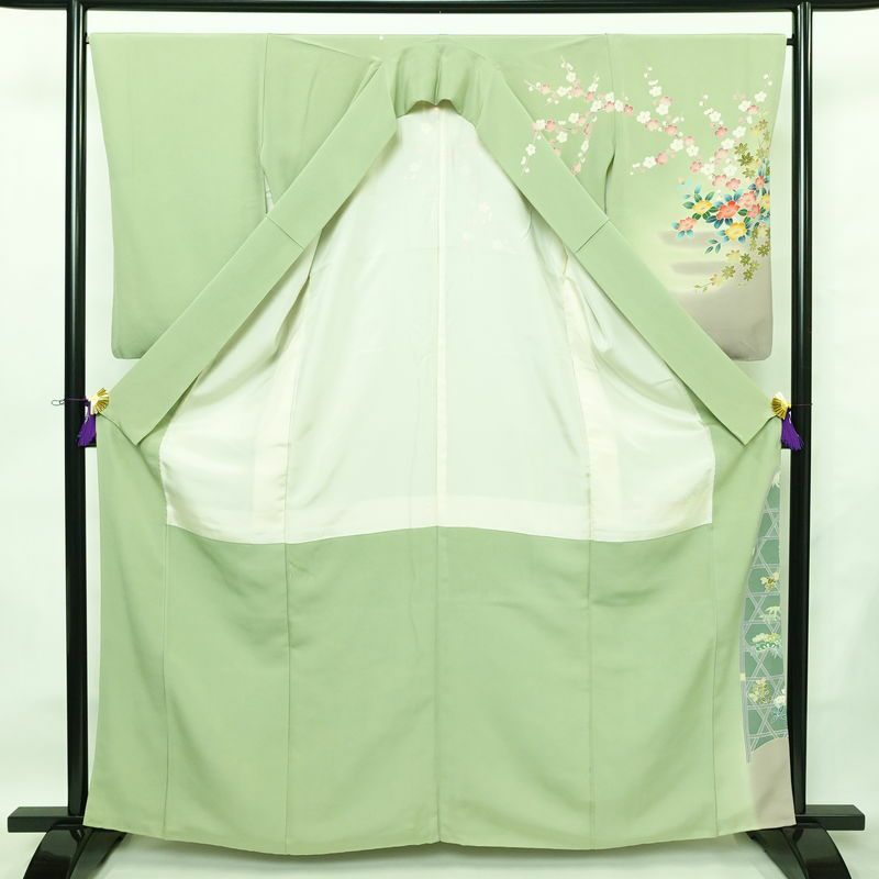 訪問着 縮緬 正絹 花柄 袷仕立て 身丈163cm 裄丈66cm リサイクル着物 着物 入学式 卒業式 七五三 お宮参り フォーマル 緑・うぐいす色_画像3