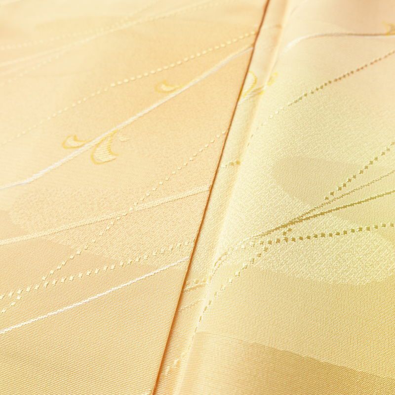 小紋 しつけ糸付き 正絹 古典柄 袷仕立て 身丈160.5cm 裄丈64cm リサイクル着物 着物 シンプル 橙_画像9