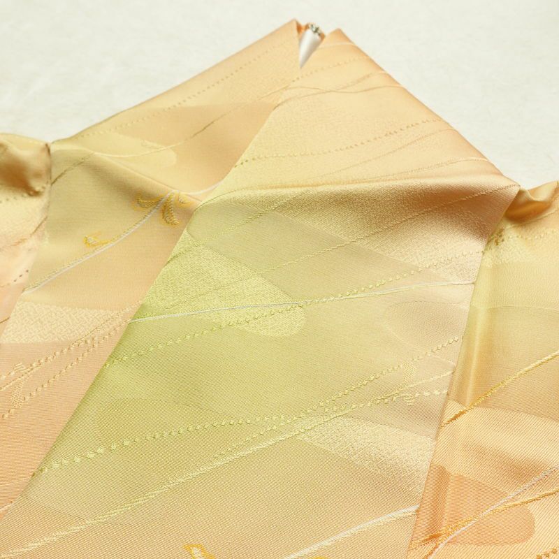 小紋 しつけ糸付き 正絹 古典柄 袷仕立て 身丈160.5cm 裄丈64cm リサイクル着物 着物 シンプル 橙_画像18