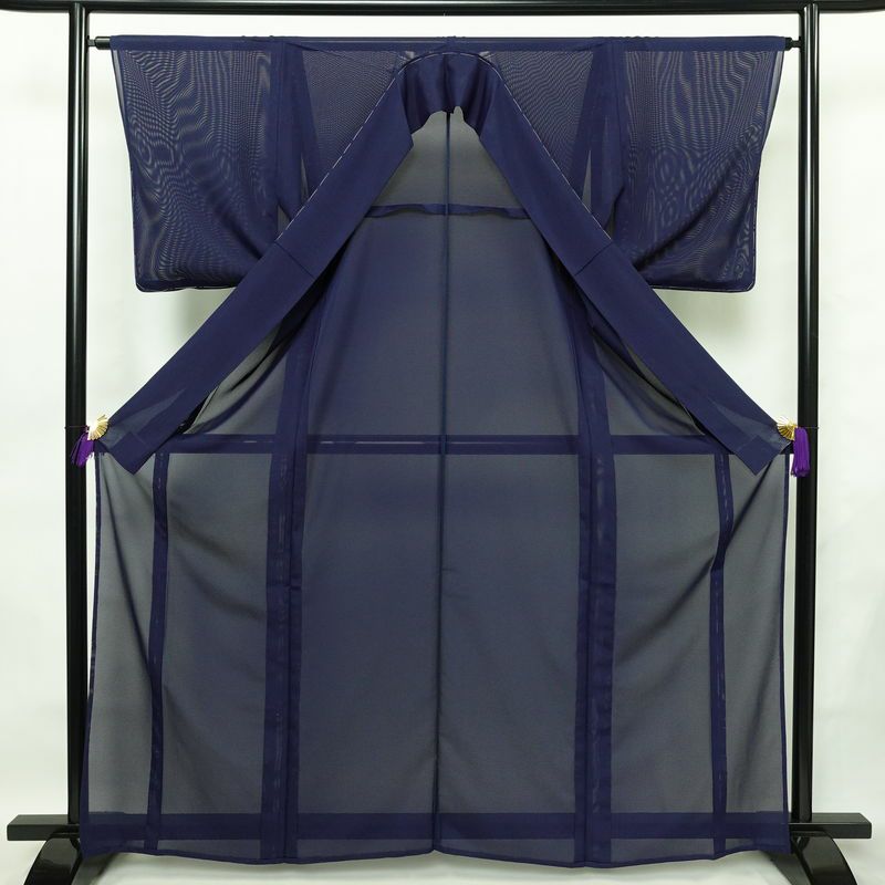 盛夏 色無地 良品 絽 しつけ糸付き ポリエステル 無地 単衣仕立て 身丈163.5cm 裄丈64cm リサイクル着物 着物 薄物 お茶会 シンプル 青・紺_画像3