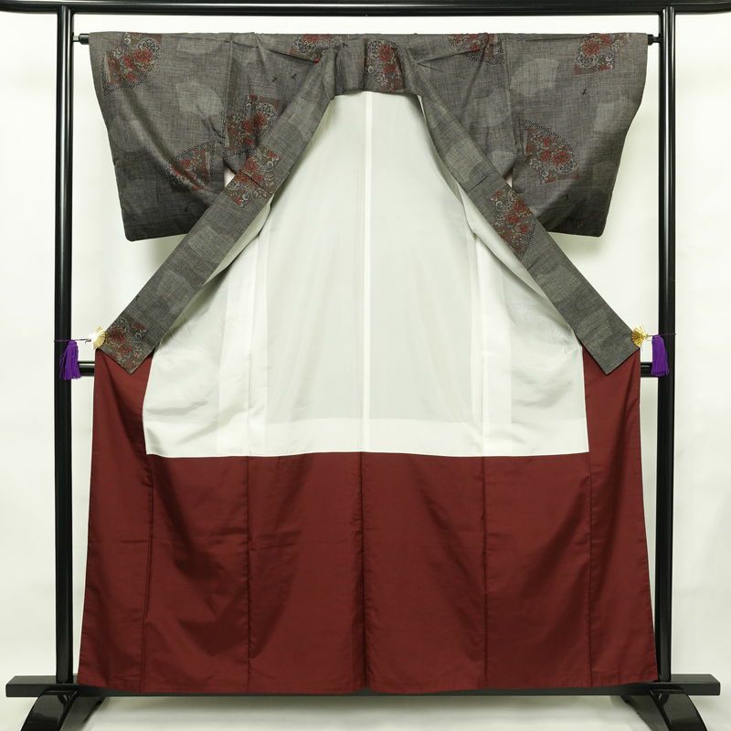 紬 正絹 花柄 袷仕立て 身丈159cm 裄丈64cm リサイクル着物 着物 扇面 茶_画像3