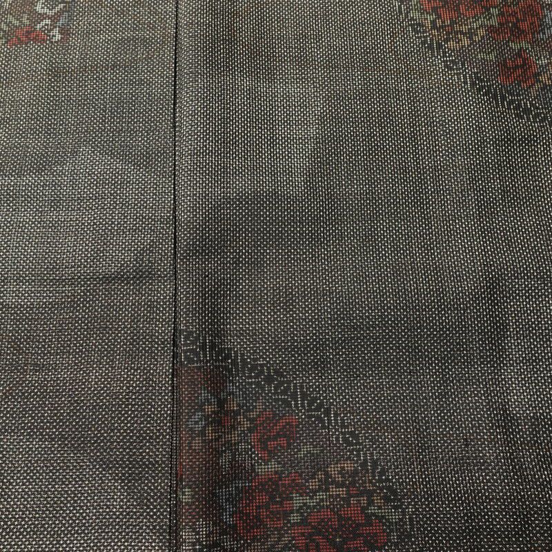 紬 正絹 花柄 袷仕立て 身丈159cm 裄丈64cm リサイクル着物 着物 扇面 茶_画像6