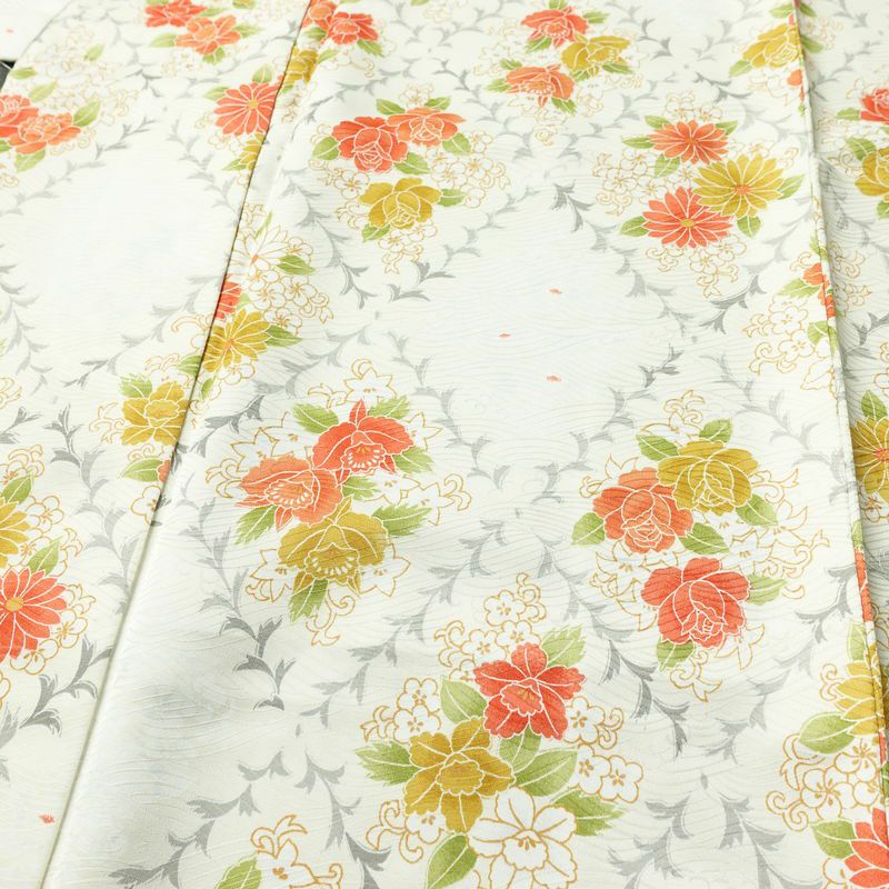 小紋 良品 総柄 ポリエステル 花柄 袷仕立て 身丈162.5cm 裄丈66cm リサイクル着物 着物 白_画像5