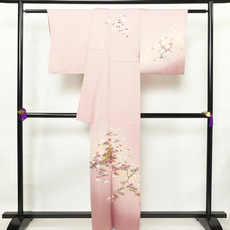 訪問着 良品 正絹 風景柄 袷仕立て 身丈160.5cm 裄丈66.5cm リサイクル着物 着物 箔 金彩 入学式 卒業式 七五三 お宮参り フォーマル 上品 松竹梅 ピンク_画像2