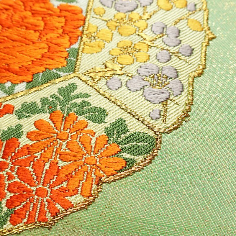 名古屋帯 太鼓柄 正絹 花柄 名古屋仕立て なごや帯 リサイクル帯 帯 刺繍 金糸 紅葉 菖蒲 白_画像4