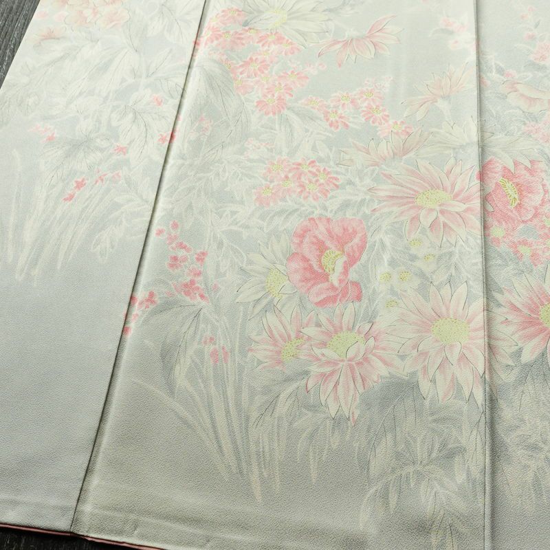 訪問着 正絹 花柄 袷仕立て 身丈162cm 裄丈66cm リサイクル着物 着物 金彩 入学式 卒業式 七五三 お宮参り フォーマル レトロ 白_画像4