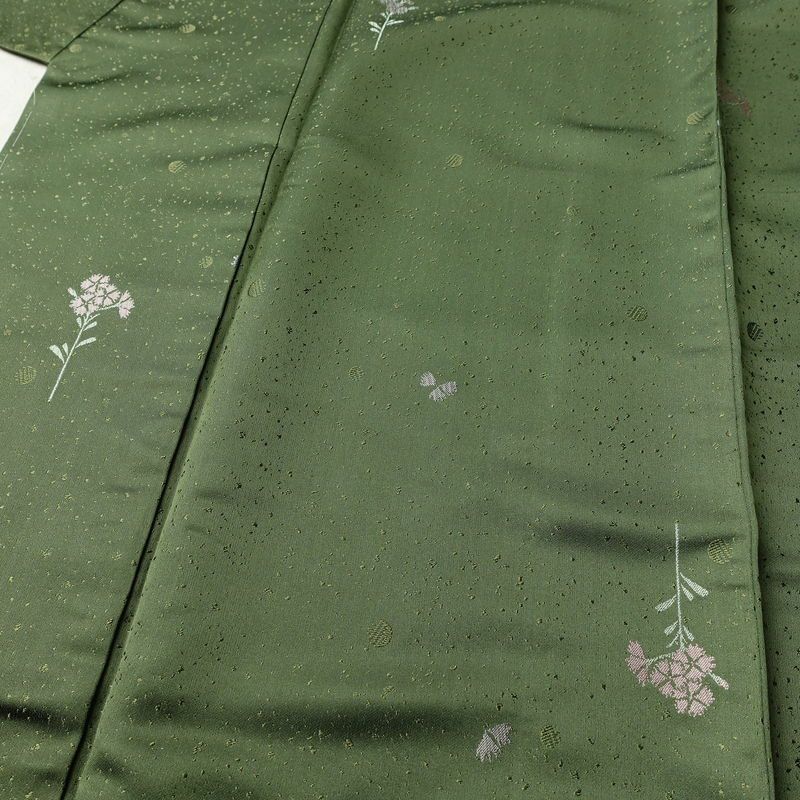 小紋 良品 しつけ糸付き 正絹 花柄 袷仕立て 身丈153cm 裄丈64cm リサイクル着物 着物 緑・うぐいす色_画像5