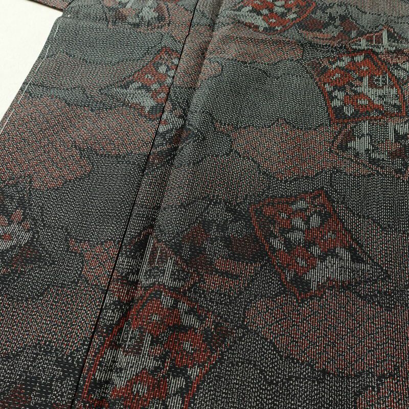 紬 美品 しつけ糸付き 華文紬 手織つむぎ 正絹 古典柄 袷仕立て 身丈158.5cm 裄丈64cm リサイクル着物 着物 黒_画像5