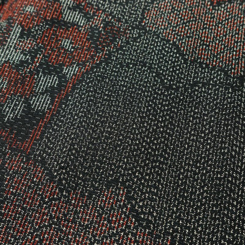 紬 美品 しつけ糸付き 華文紬 手織つむぎ 正絹 古典柄 袷仕立て 身丈158.5cm 裄丈64cm リサイクル着物 着物 黒_画像7