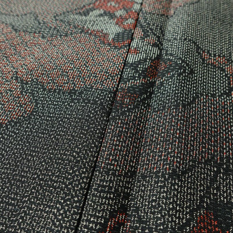 紬 美品 しつけ糸付き 華文紬 手織つむぎ 正絹 古典柄 袷仕立て 身丈158.5cm 裄丈64cm リサイクル着物 着物 黒_画像9