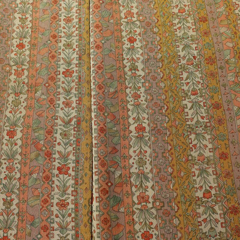 小紋 縮緬 総柄 ポリエステル 縞柄・線柄 袷仕立て 身丈161cm 裄丈65.5cm リサイクル着物 着物 多色使い_画像6