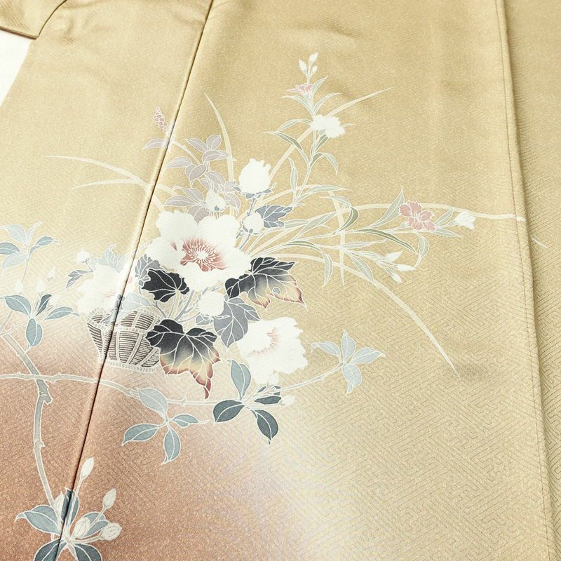 訪問着 良品 綸子 正絹 花柄 袷仕立て 身丈163.5cm 裄丈66cm リサイクル着物 着物 入学式 卒業式 七五三 お宮参り フォーマル ベージュ_画像5