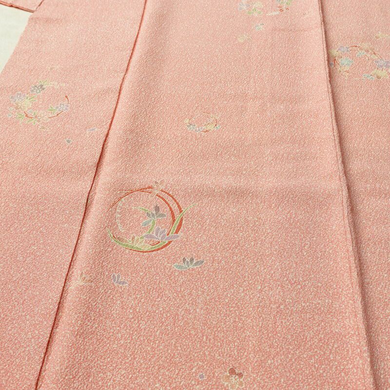 小紋 縮緬 正絹 木の葉・植物柄 袷仕立て 身丈165cm 裄丈67cm リサイクル着物 着物 ピンク_画像6