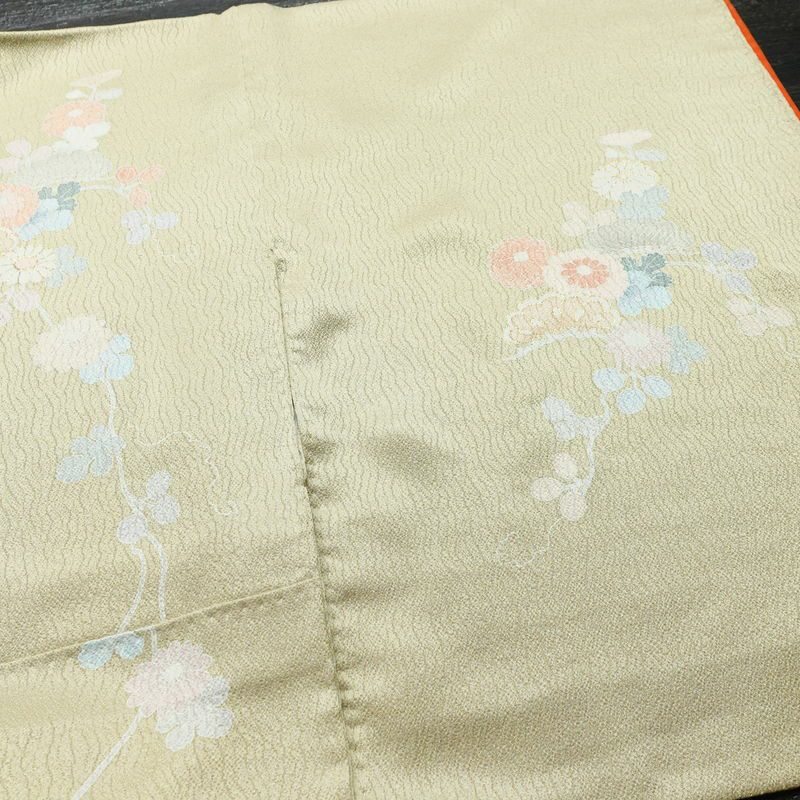 訪問着 良品 正絹 古典柄 袷仕立て 身丈164cm 裄丈68cm リサイクル着物 着物 箔 入学式 卒業式 七五三 お宮参り 盛り上げ箔 フォーマル 松 菊 ベージュ_画像15
