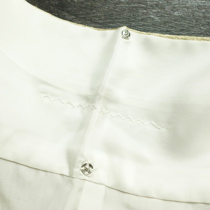 訪問着 良品 正絹 古典柄 袷仕立て 身丈164cm 裄丈68cm リサイクル着物 着物 箔 入学式 卒業式 七五三 お宮参り 盛り上げ箔 フォーマル 松 菊 ベージュ_画像20