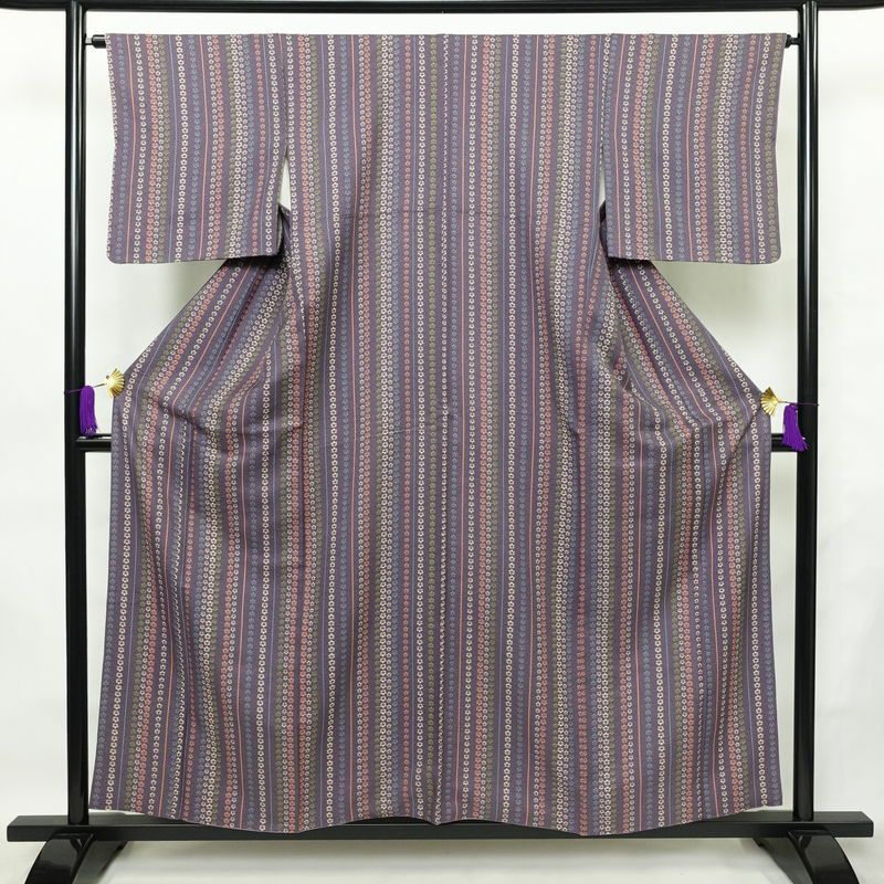 小紋 総柄 正絹 縞柄・線柄 袷仕立て 身丈156.5cm 裄丈64cm リサイクル着物 着物 紫・藤色