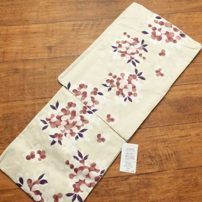 新品 浴衣 女性用 綿 平織 古典柄 浴衣 未使用品 花柄 ベージュ