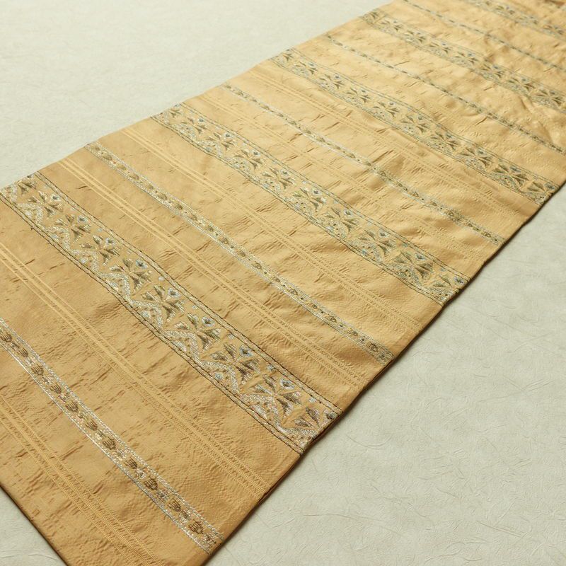 名古屋帯 六通柄 良品 正絹 縞柄・線柄 名古屋仕立て なごや帯 リサイクル帯 帯 ベージュ_画像8