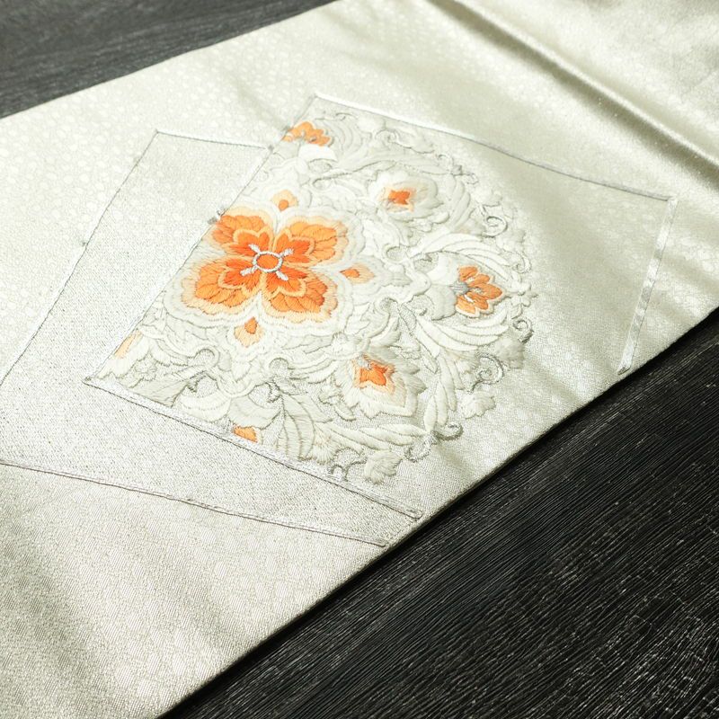 名古屋帯 太鼓柄 正絹 幾何学柄・抽象柄 名古屋仕立て なごや帯 リサイクル帯 銀駒刺繍 帯 刺繍 箔 金・銀_画像11