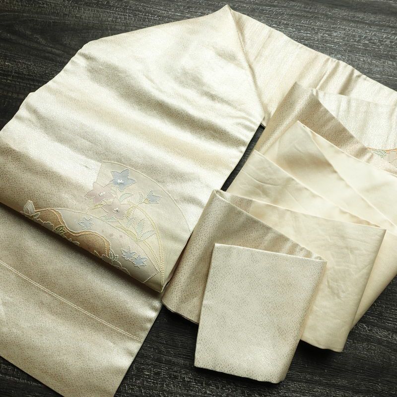 名古屋帯 太鼓柄 相良刺繍 正絹 花柄 名古屋仕立て なごや帯 リサイクル帯 帯 刺繍 クリーム_画像19
