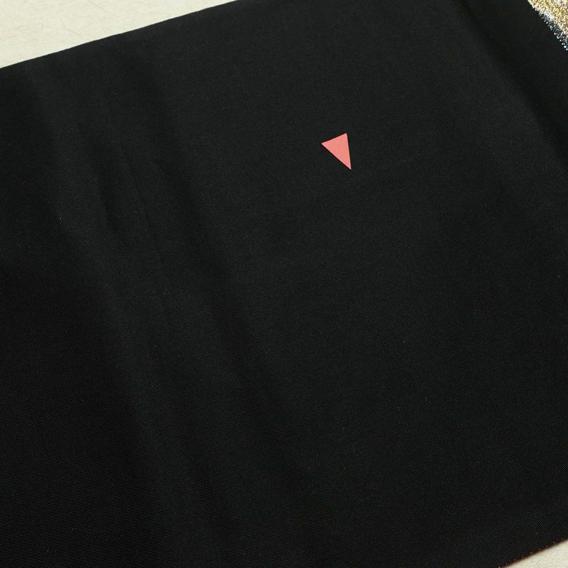 袋帯 六通柄 良品 振袖用 正絹 蝶・昆虫柄 リサイクル帯 帯 箔 成人式 二十歳 二十歳の集い パーティー 華やか 黒_画像17