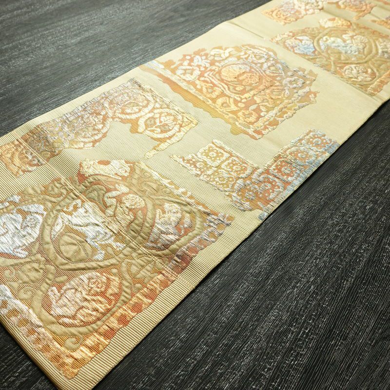 名古屋帯 六通柄 ふくれ織 正絹 幾何学柄・抽象柄 松葉仕立て なごや帯 リサイクル帯 帯 ベージュ_画像9