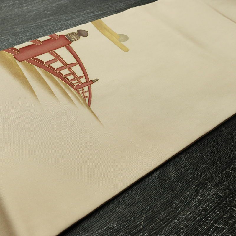 名古屋帯 太鼓柄 正絹 風景柄 名古屋仕立て なごや帯 リサイクル帯 帯 引箔 金彩 ベージュ_画像11