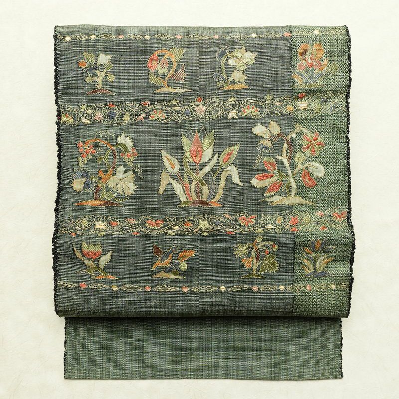 名古屋帯 太鼓柄 良品 正絹 木の葉・植物柄 名古屋仕立て なごや帯 リサイクル帯 帯 金糸 おしゃれ 緑・うぐいす色_画像1