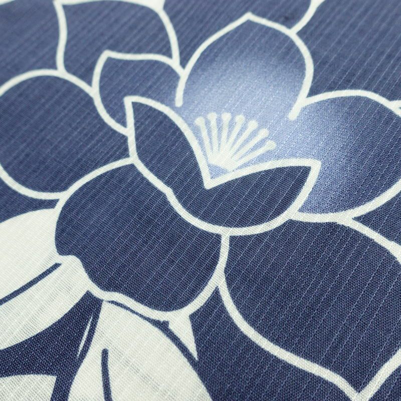 新品 浴衣 滝流れ織 国内染色 国内加工 女性用 綿 紺 花 しつけ糸付き 未使用品 ゆかた レトロ シック モダン_画像7