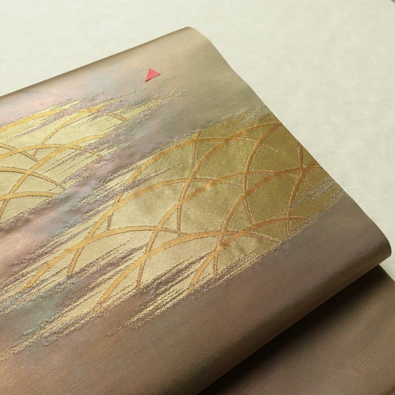 名古屋帯 太鼓柄 正絹 木の葉・植物柄 名古屋仕立て なごや帯 リサイクル帯 帯 芝 ベージュ_画像6