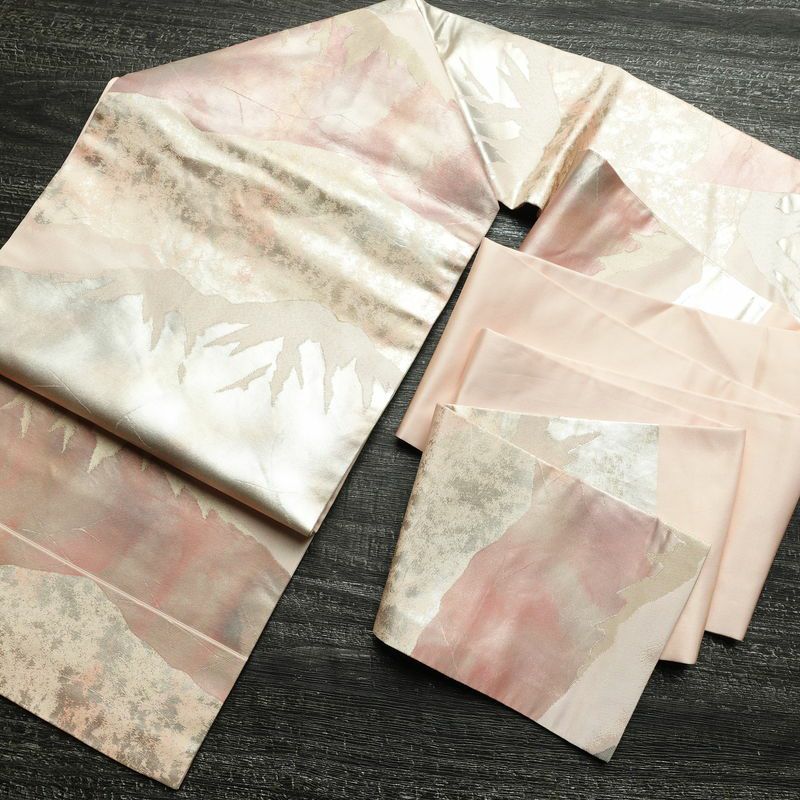 名古屋帯 六通柄 正絹 幾何学柄・抽象柄 名古屋仕立て なごや帯 リサイクル帯 帯 引箔 ピンク_画像17