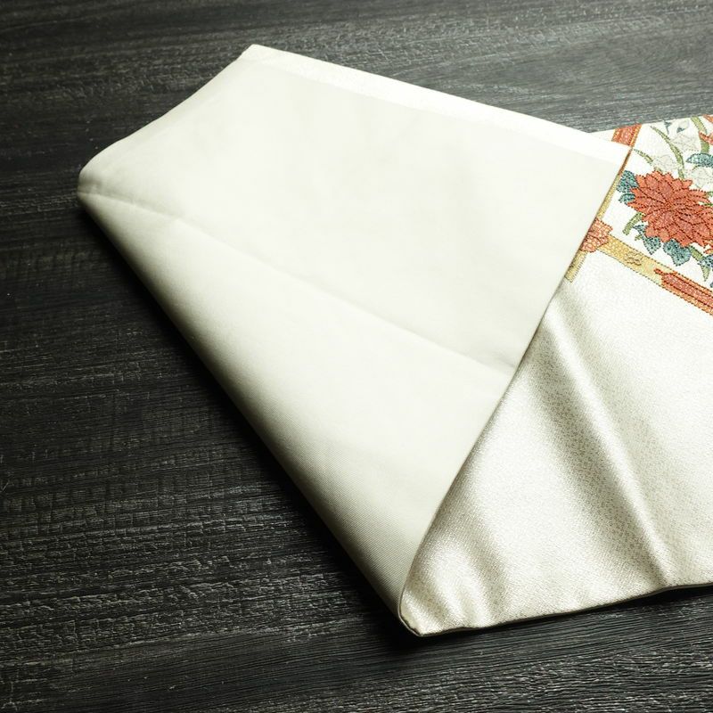 名古屋帯 太鼓柄 相良刺繍 正絹 花柄 名古屋仕立て なごや帯 リサイクル帯 帯 刺繍 金・銀_画像10