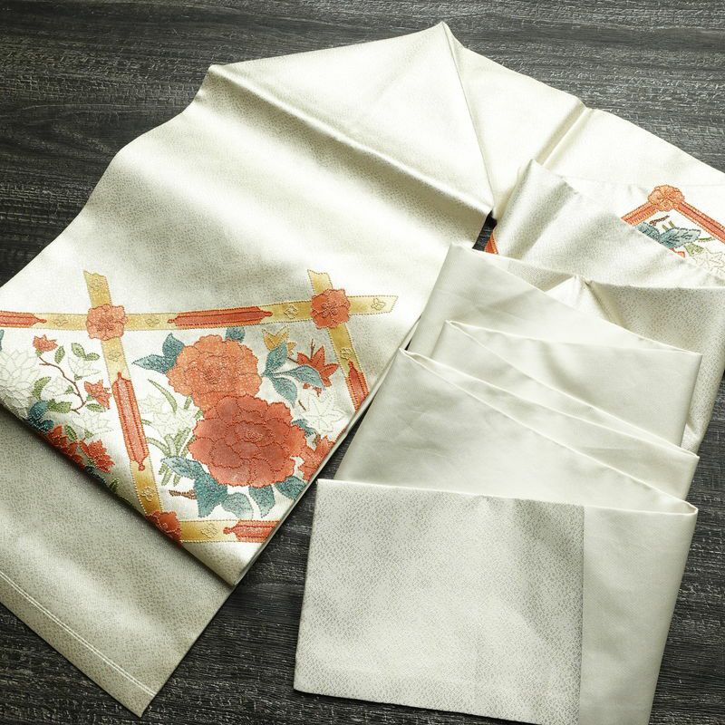 名古屋帯 太鼓柄 相良刺繍 正絹 花柄 名古屋仕立て なごや帯 リサイクル帯 帯 刺繍 金・銀_画像20