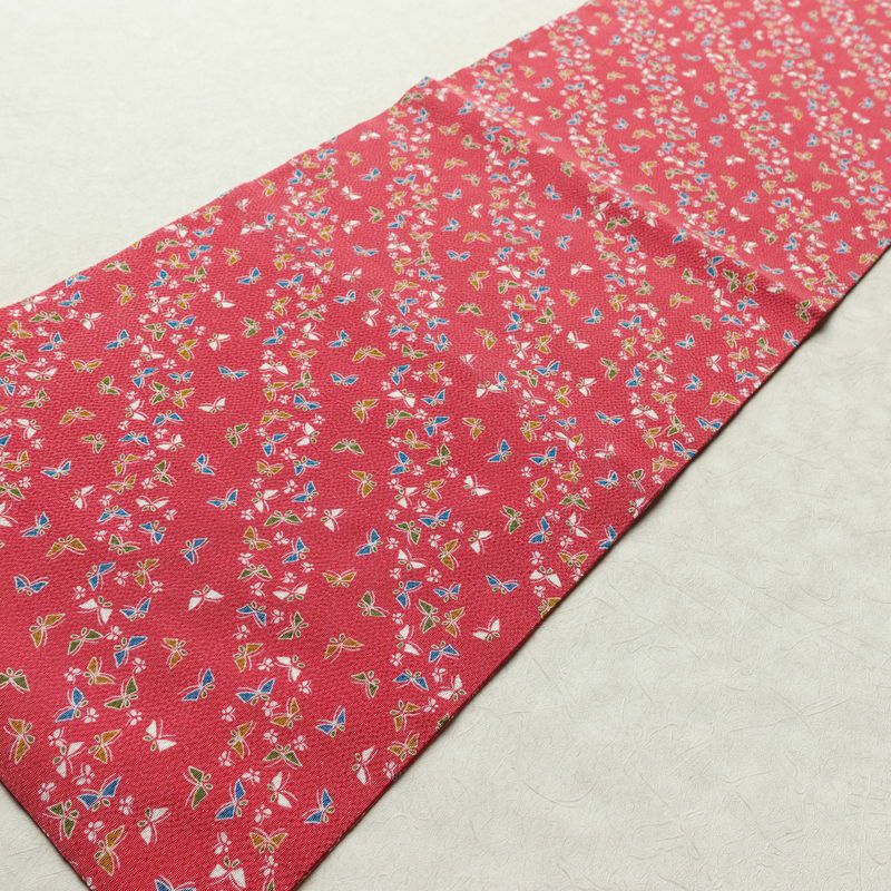 名古屋帯 全通柄 美品 縮緬 正絹 蝶・昆虫柄 名古屋仕立て なごや帯 リサイクル帯 帯 ピンク_画像9