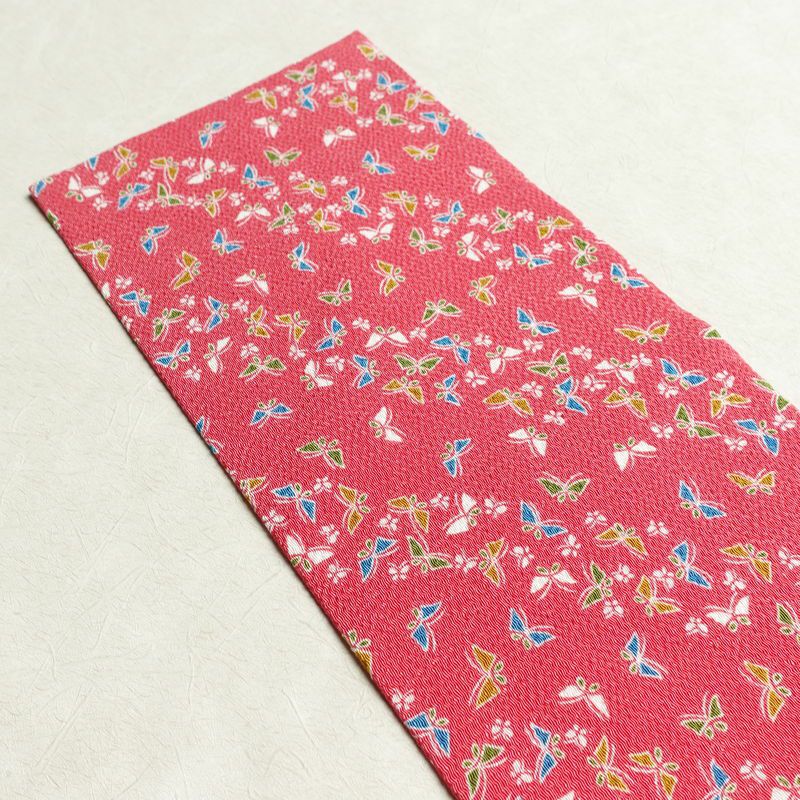 名古屋帯 全通柄 美品 縮緬 正絹 蝶・昆虫柄 名古屋仕立て なごや帯 リサイクル帯 帯 ピンク_画像15