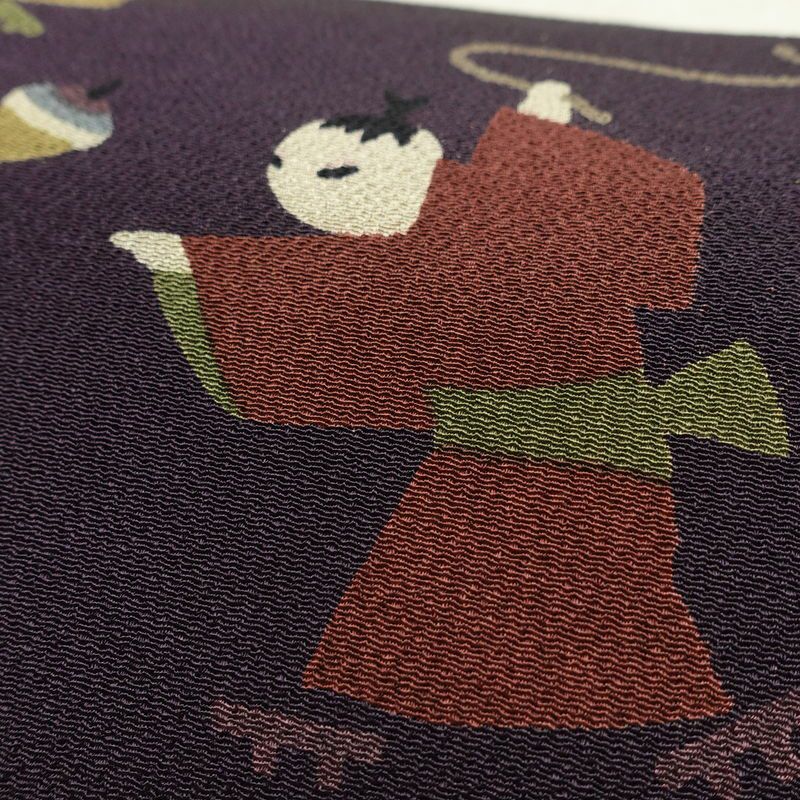 名古屋帯 全通柄 縮緬 正絹 人物・動物柄 名古屋仕立て なごや帯 リサイクル帯 帯 紫・藤色_画像4