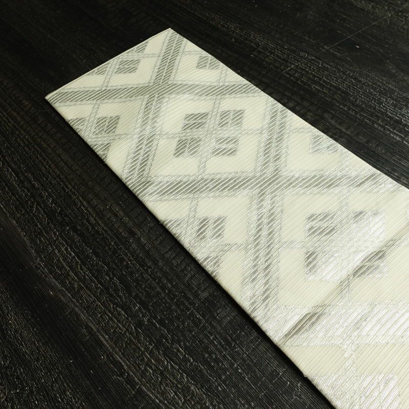 名古屋帯 全通柄 正絹 古典柄 名古屋仕立て なごや帯 リサイクル帯 帯 銀糸 白_画像16