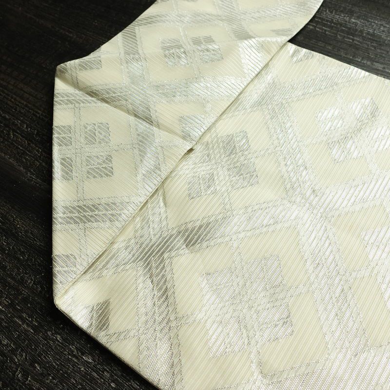 名古屋帯 全通柄 正絹 古典柄 名古屋仕立て なごや帯 リサイクル帯 帯 銀糸 白_画像19